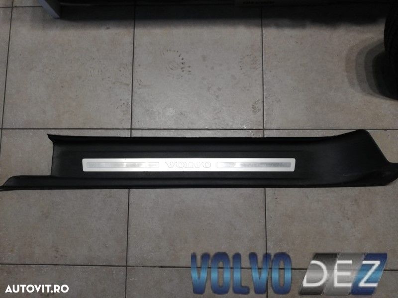 Ornament prag dreapta VOLVO C70 31323197 - 1
