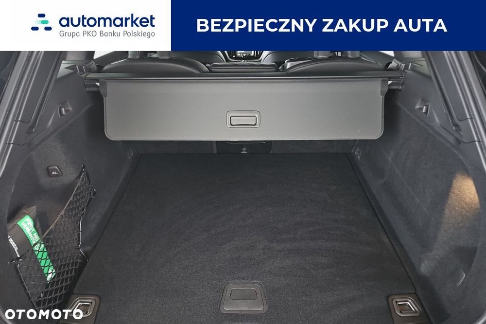 Volvo XC 60 B4 D AWD Plus Dark - 14