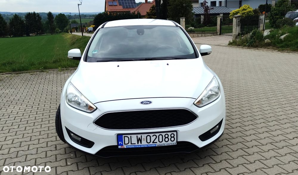 Ford Focus 1.0 EcoBoost Titanium - 8