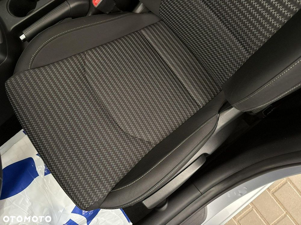 Kia Ceed - 18