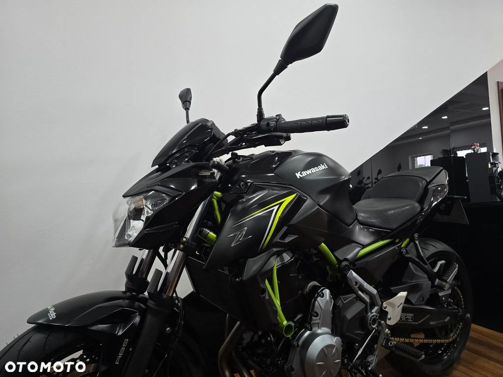 Kawasaki Z 650 - 21