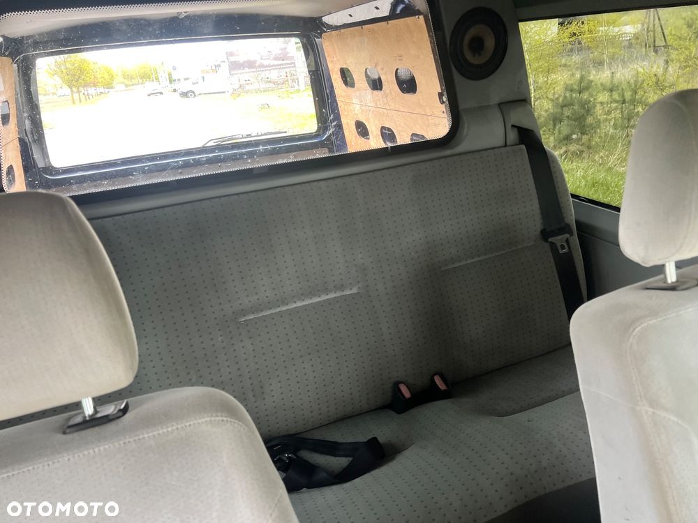 Volkswagen Transporter - 13