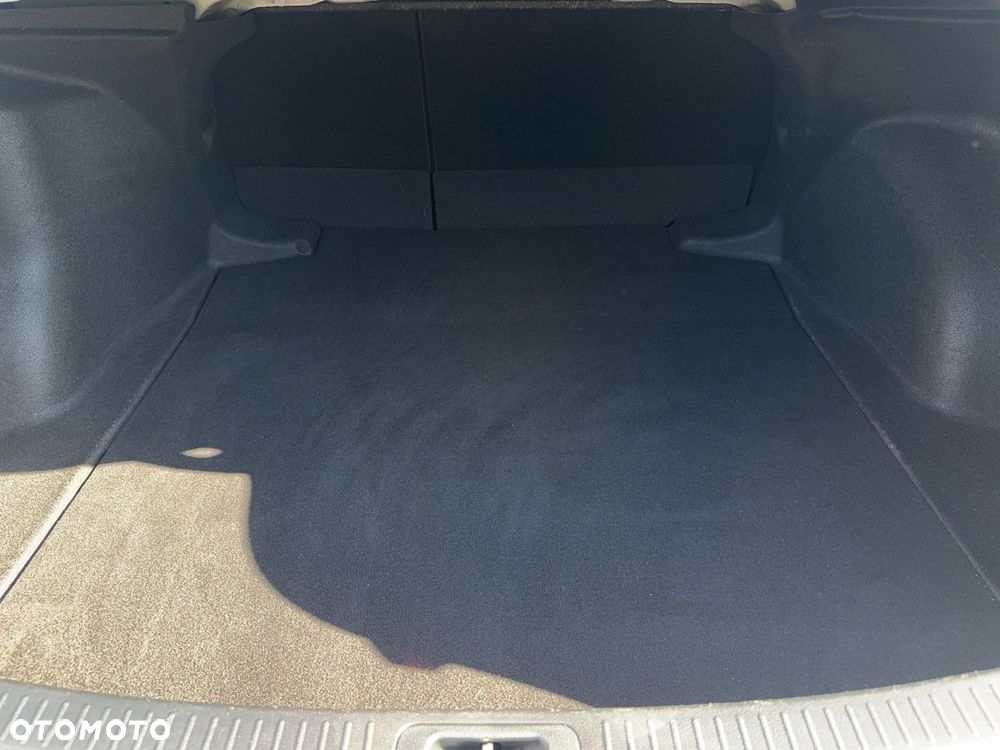 Toyota Corolla - 15