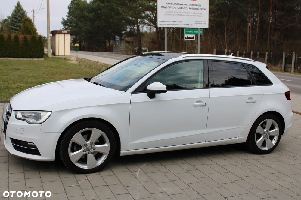 Audi A3 Sportback 2.0 TDI - 24
