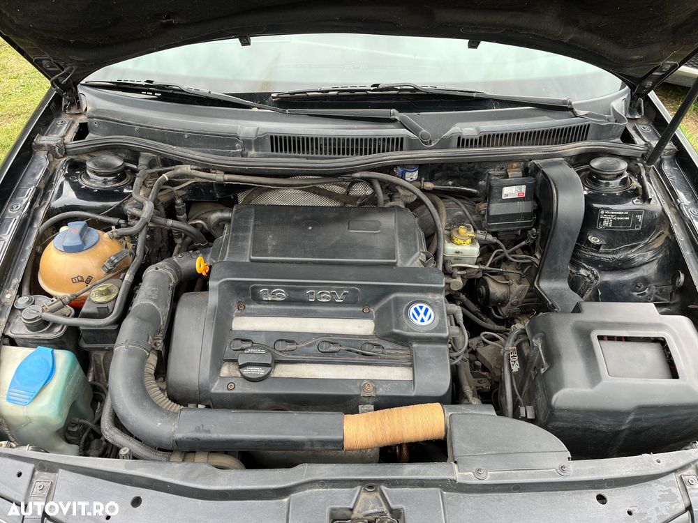 Volkswagen Golf - 11