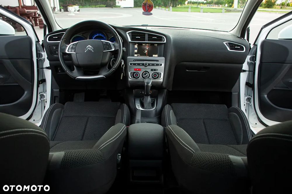 Citroën C4 PureTech 130 Stop & Start EAT6 Selection - 27