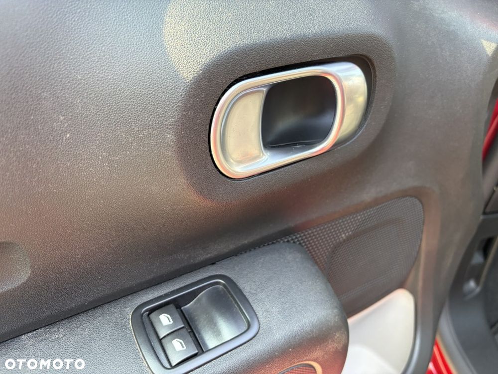 Citroën C3 1.2 PureTech Shine - 19