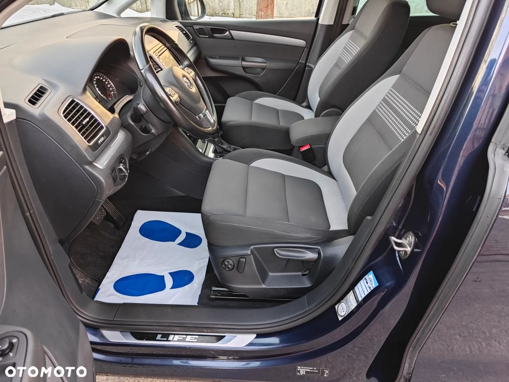 Volkswagen Sharan 2.0 TDI DSG BlueMotion Technology Life - 21