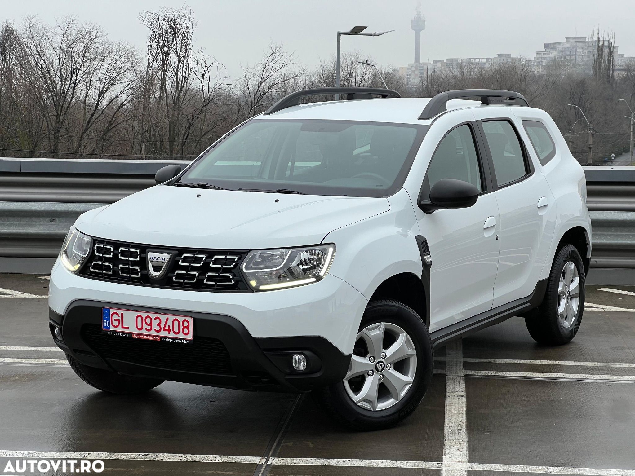 Dacia Duster 1.6 4x2 Laureate - 1