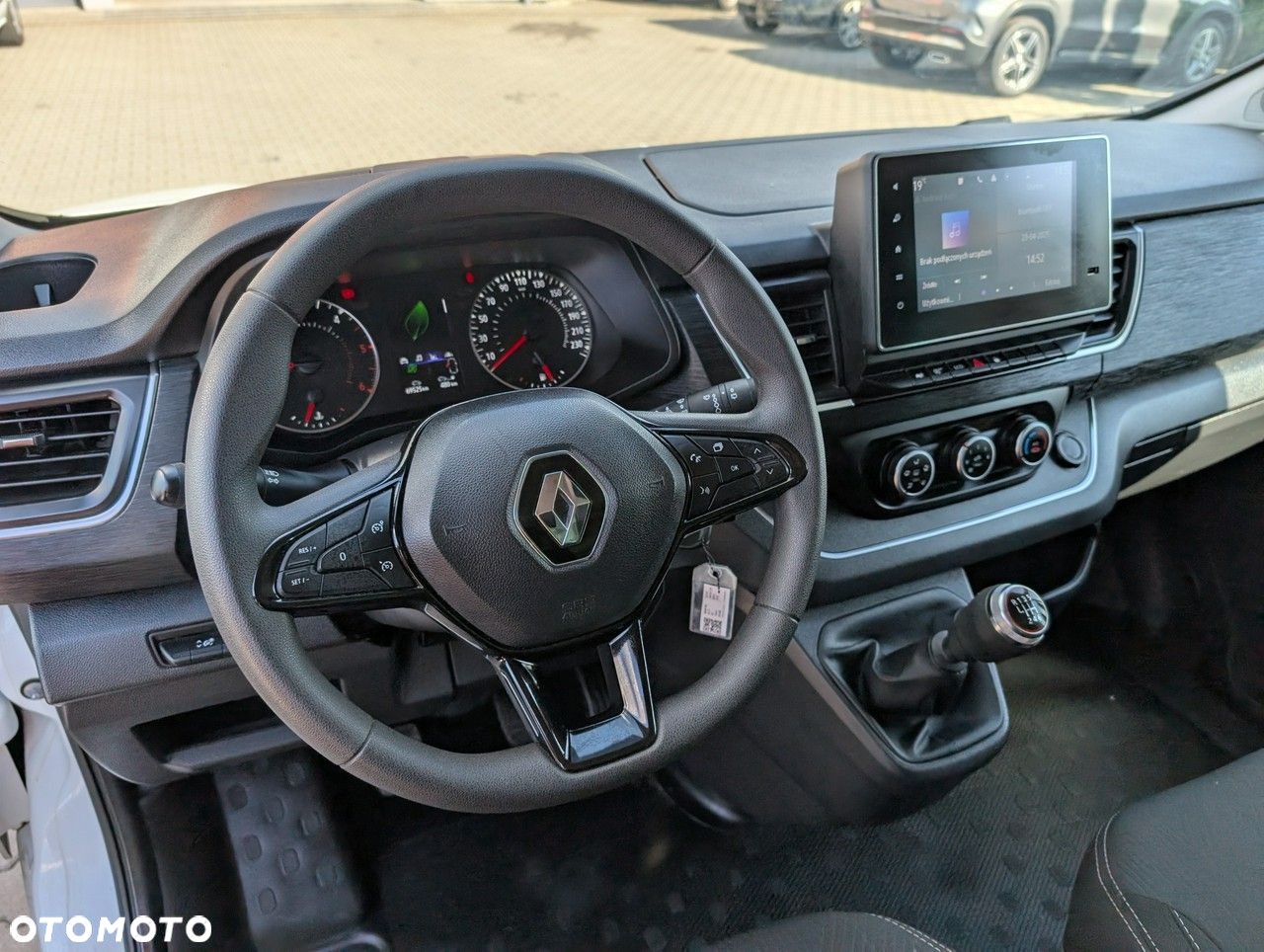 Renault Trafic - 15