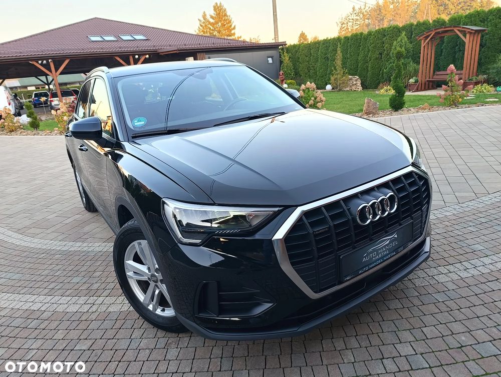Audi Q3 2019 photo 4