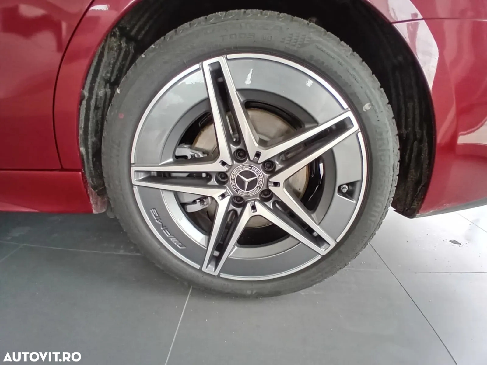 Mercedes-Benz C 200 4Matic 9G-TRONIC AMG Line - 14