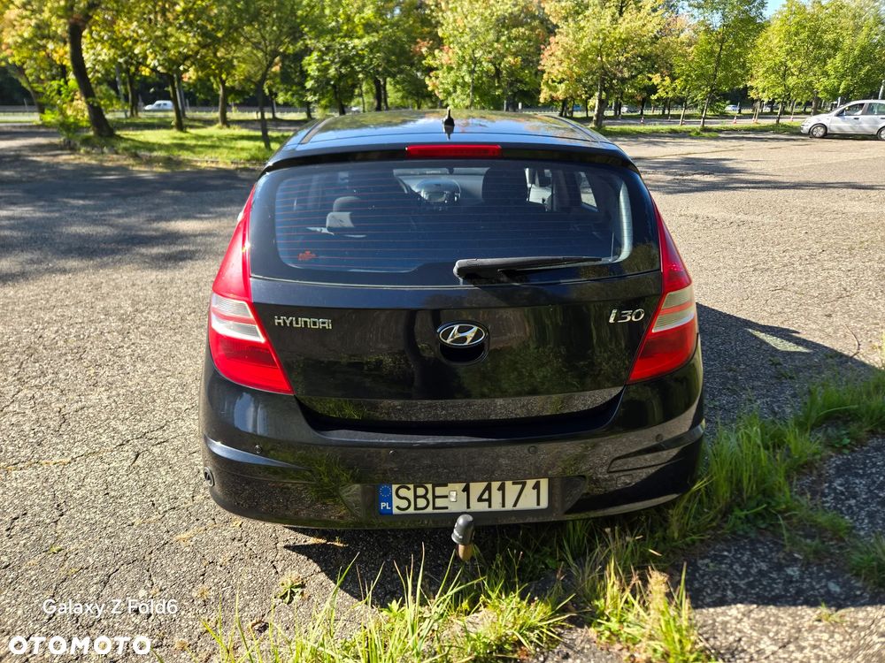 Hyundai i30 1.4 Classic + - 4