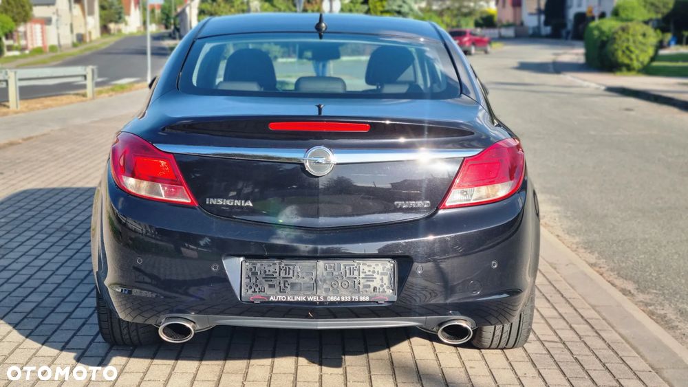 Opel Insignia 2.0 Turbo 4x4 Edition - 2