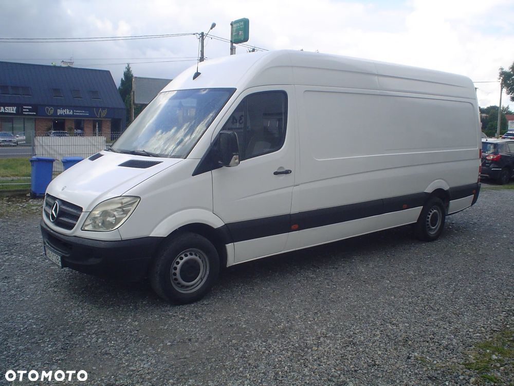 Mercedes-Benz SPRINTER - 2
