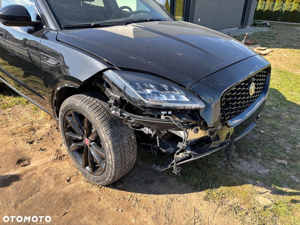Jaguar E-Pace P160 R-Dynamic HSE - 2