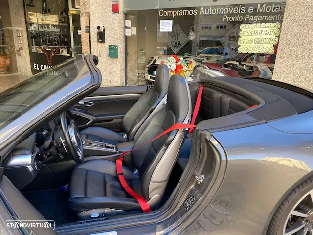 Porsche 911 (991) Carrera 4 Cabriolet PDK - 29