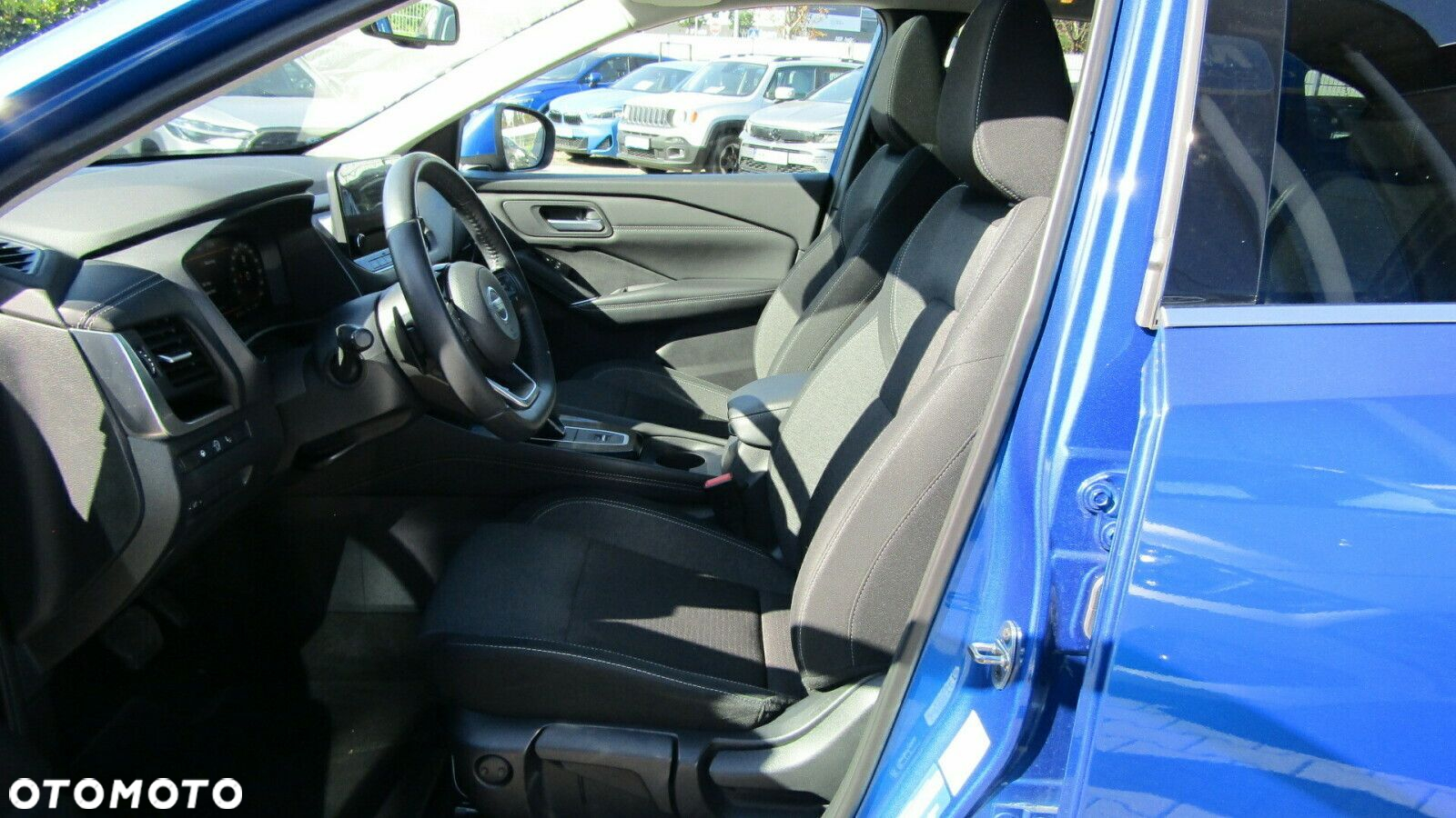 Nissan Qashqai - 11