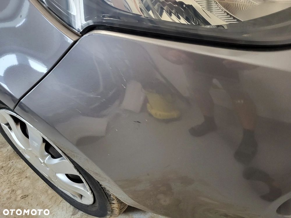 Renault Clio 1.2 16V TCE Alize - 8