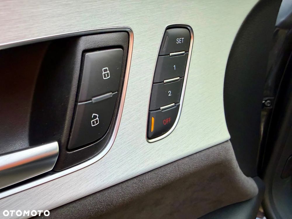 Audi A7 Sportback 3.0 TDI quattro S tronic sport selection - 19