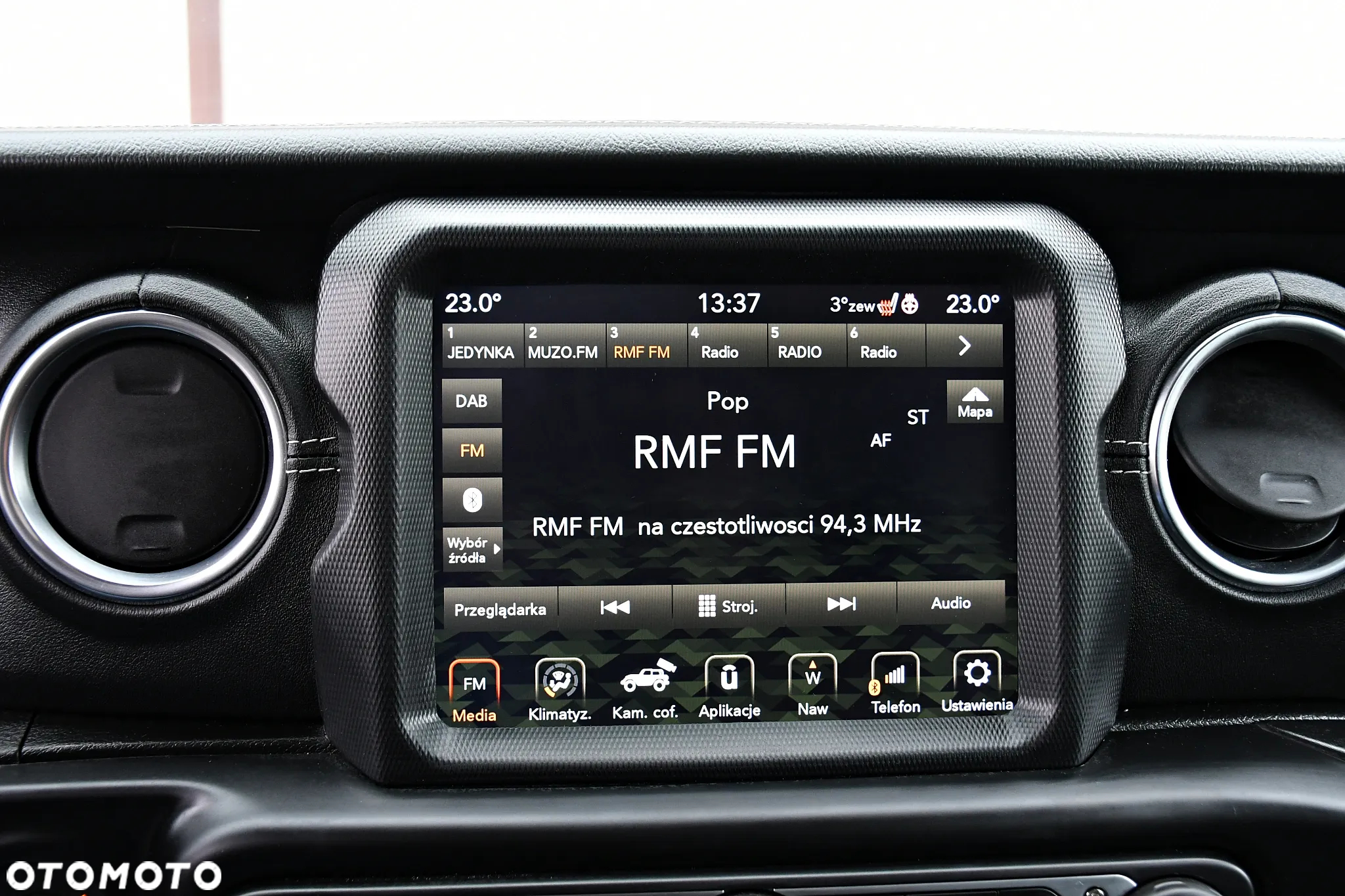 Jeep Wrangler Unlimited GME 2.0 Turbo Sahara - 30