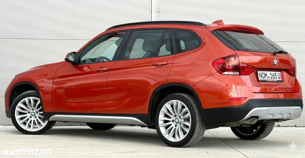 BMW X1 xDrive20d Aut. Sport Line - 3