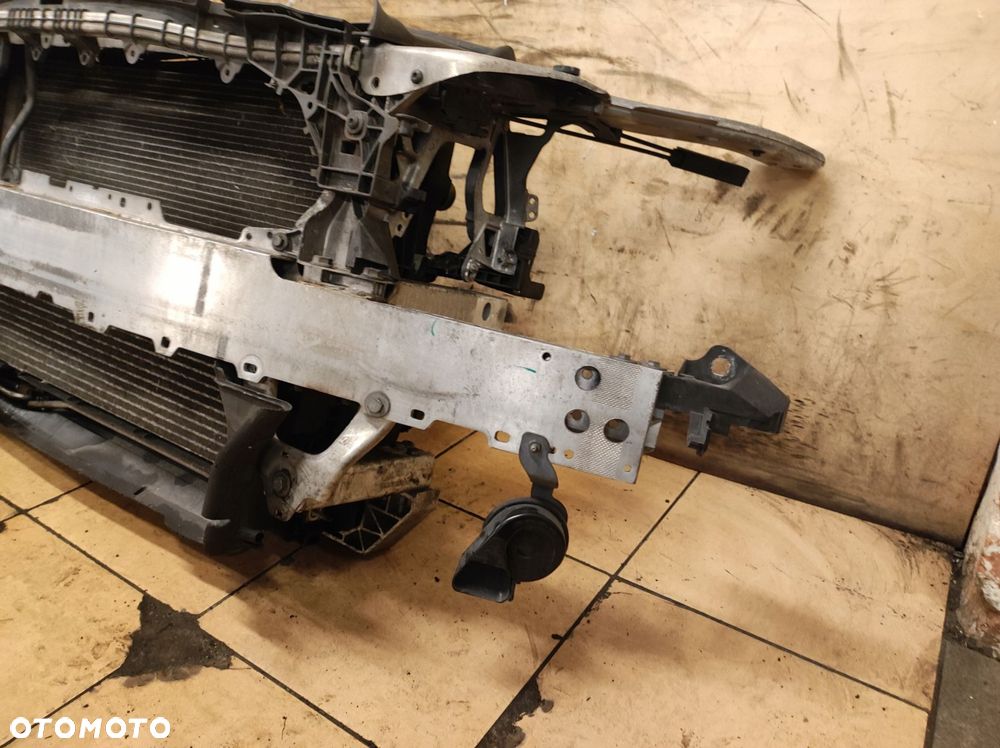 pas belka wzmocnienie chłodnice c klasa w205 205 1.6 cdi - 8