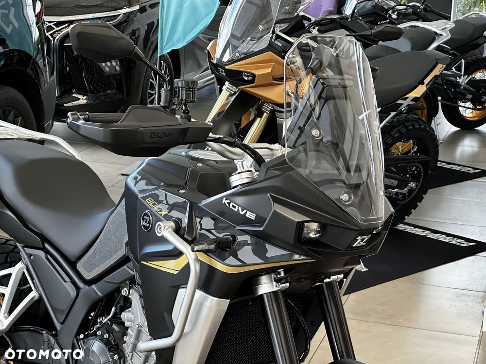 KOVE 800X Touring - 21