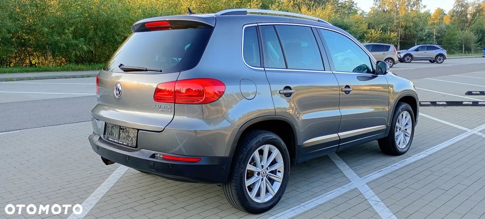 Volkswagen Tiguan 2.0 TDI DPF 4Motion BlueMotion Technology DSG Cup Track & Style - 4