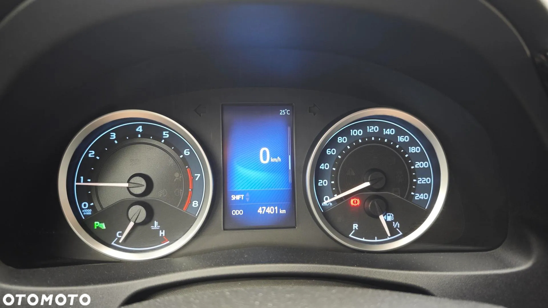 Toyota Corolla 1.6 Comfort - 11