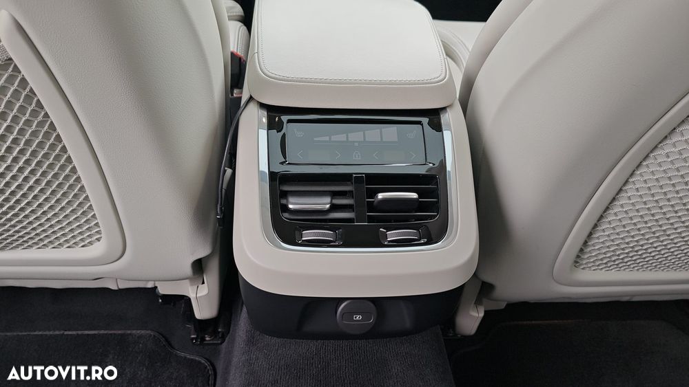 Volvo S90 B5 MHEV AT AWD Plus Bright - 8