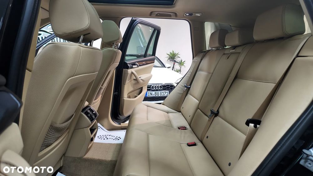 BMW X3 xDrive28i xLine sport - 30