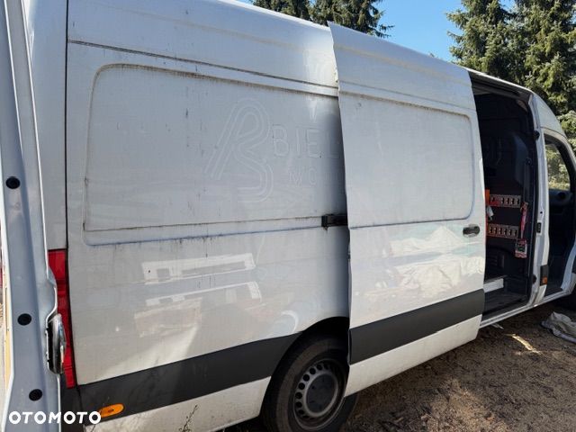 Mercedes-Benz sprinter - 3