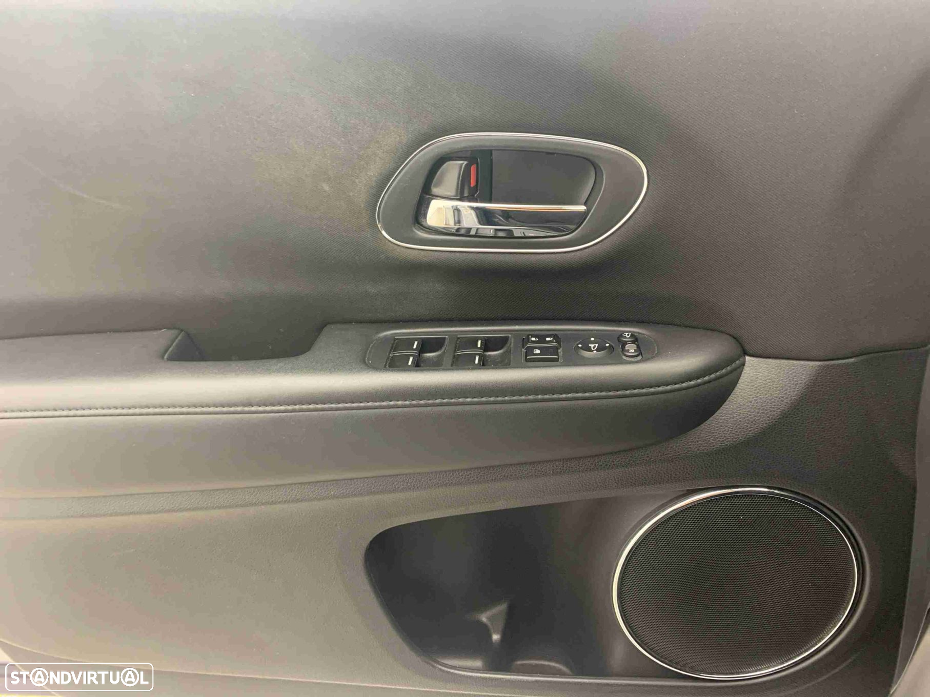 Honda HR-V 1.5 i-VTEC Elegance+Connect Navi - 11