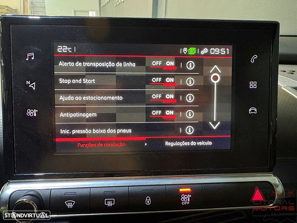 Citroën C4 Cactus 1.2 PureTech Shine EAT6 - 34