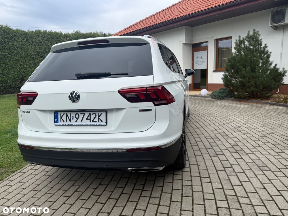 Volkswagen Tiguan Allspace 2.0 TSI 4Motion DSG Highline - 6