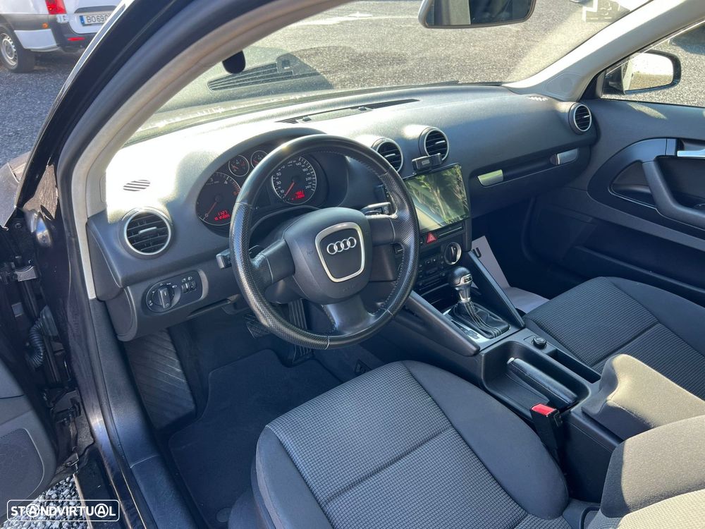 Audi A3 2.0 TDI Sport S tronic - 6