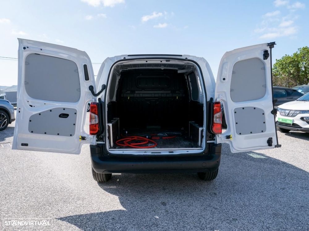 Opel Combo 54kWh Tam M 136cv - 12