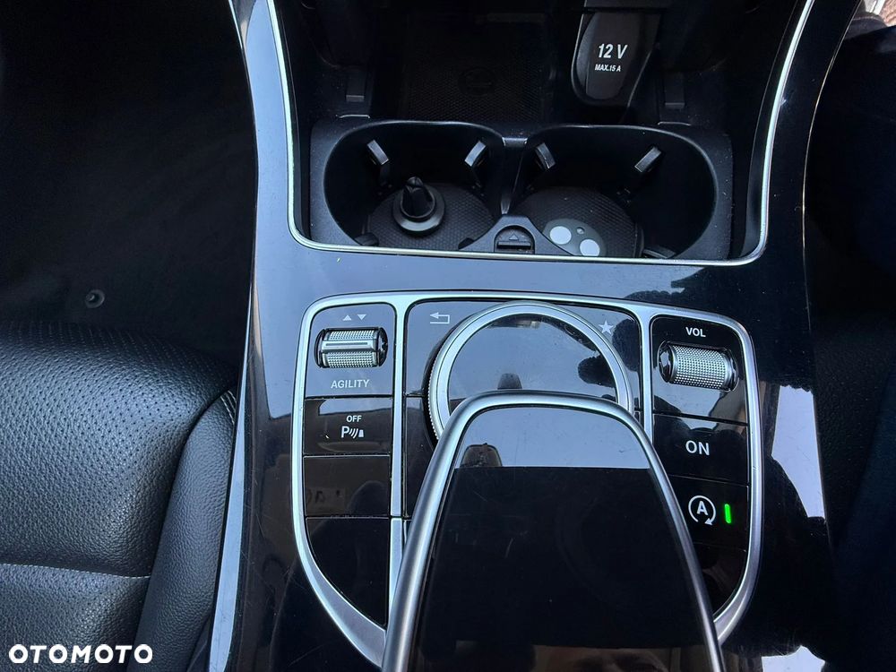 Mercedes-Benz Klasa C 220 (BlueTEC) d BlueEFFICIENCY Edition 7G-TRONIC AMG Line - 16