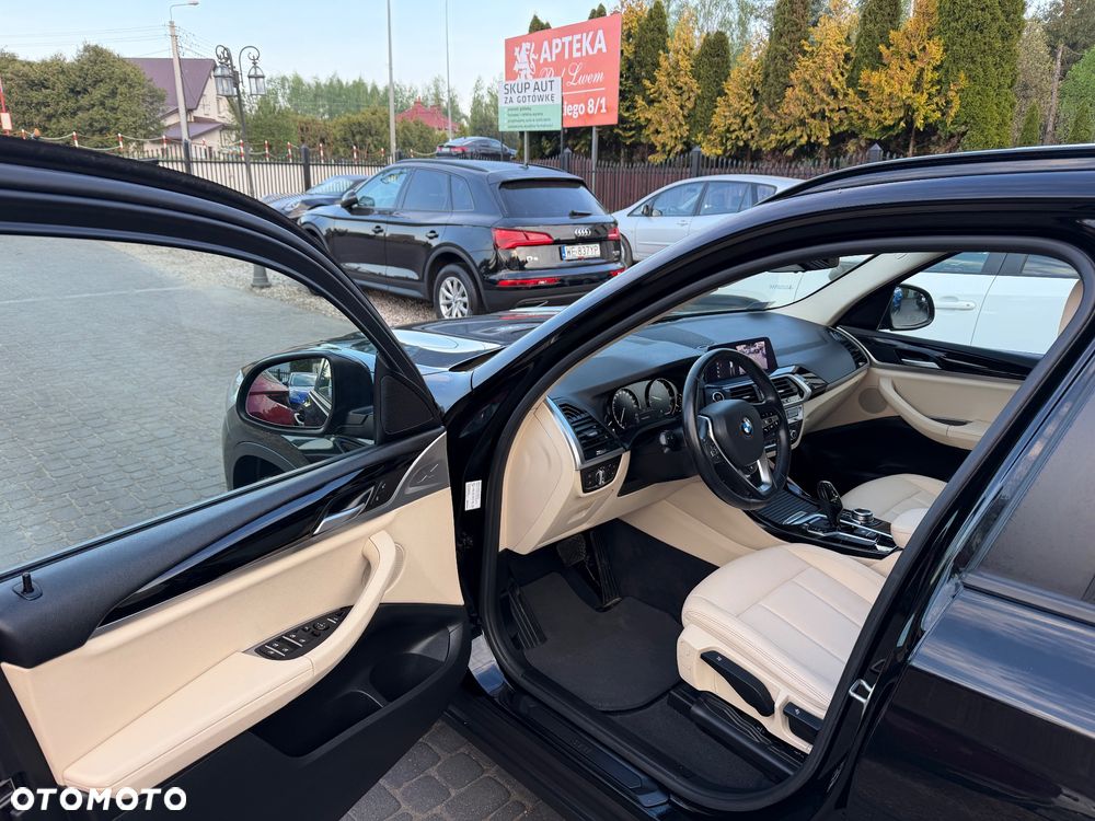 BMW X3 xDrive20i Advantage sport - 6