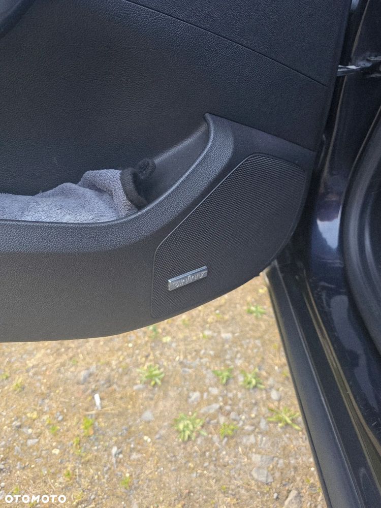 Opel Insignia - 10