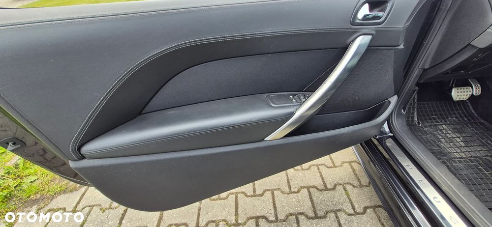 Peugeot RCZ 1.6 155 THP Automatik - 11