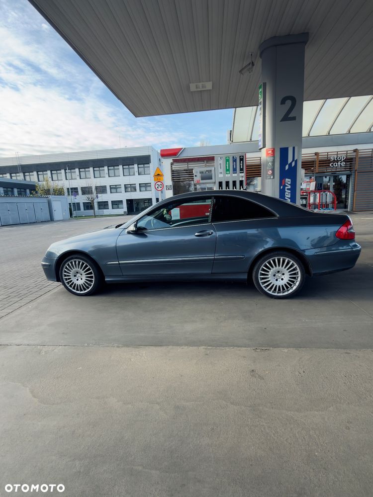 Mercedes-Benz CLK 200 Kompressor Automatik Avantgarde - 2