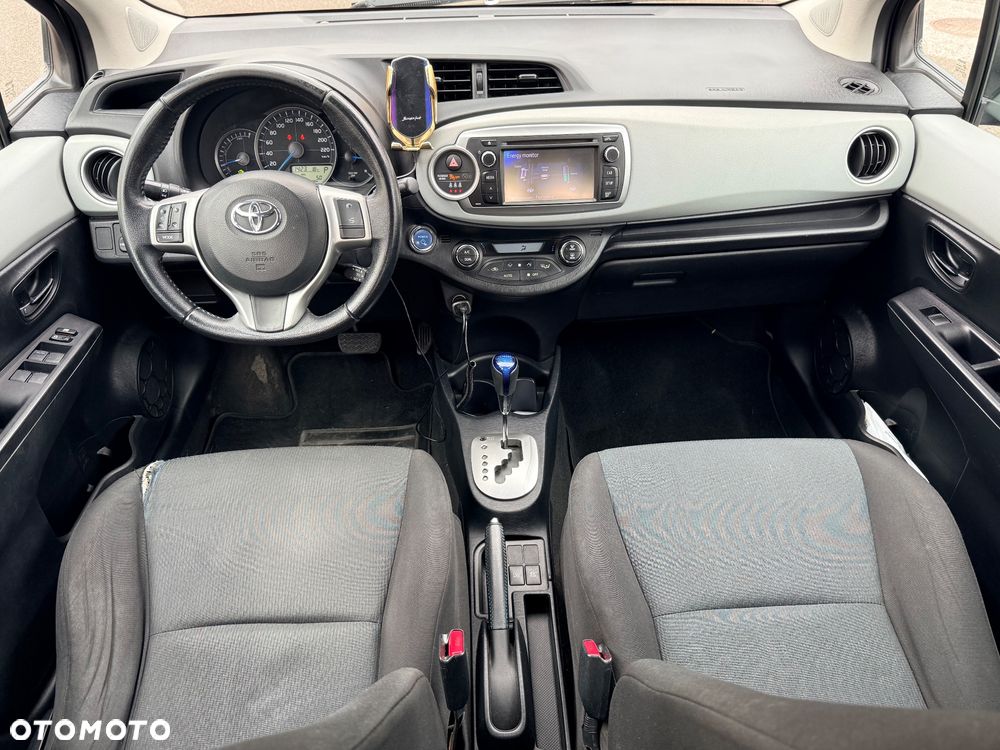 Toyota Yaris - 18