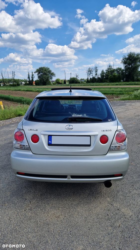 Lexus IS 300 Prestige - 5