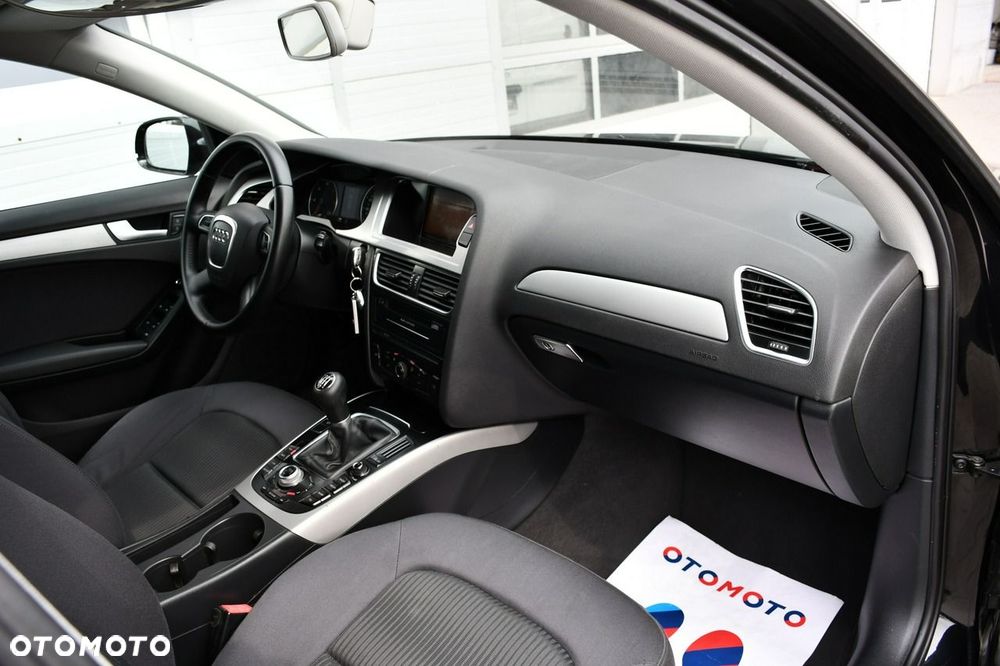 Audi A4 Avant 2.0 TDI - 25