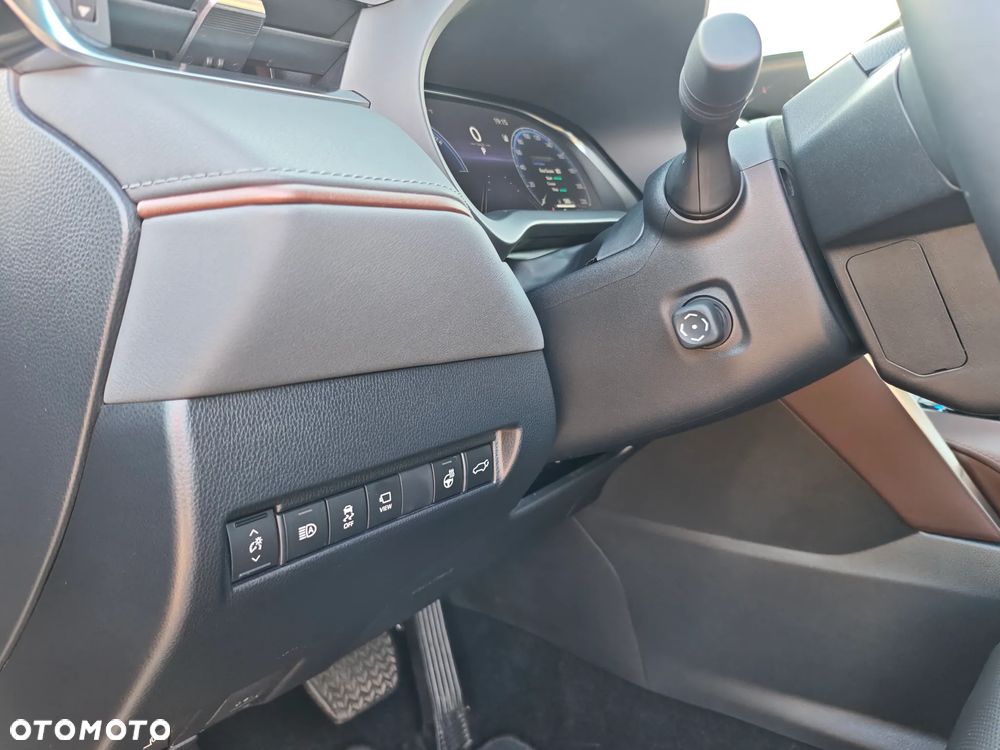 Toyota Venza - 12