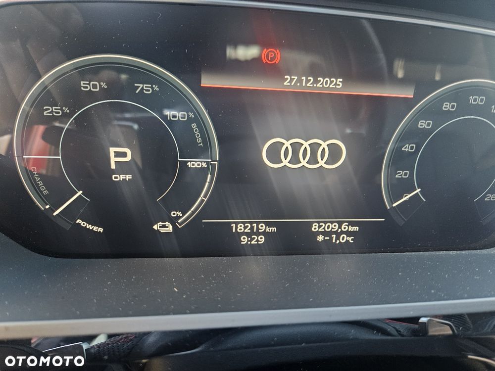 Audi Q8 e-tron - 8