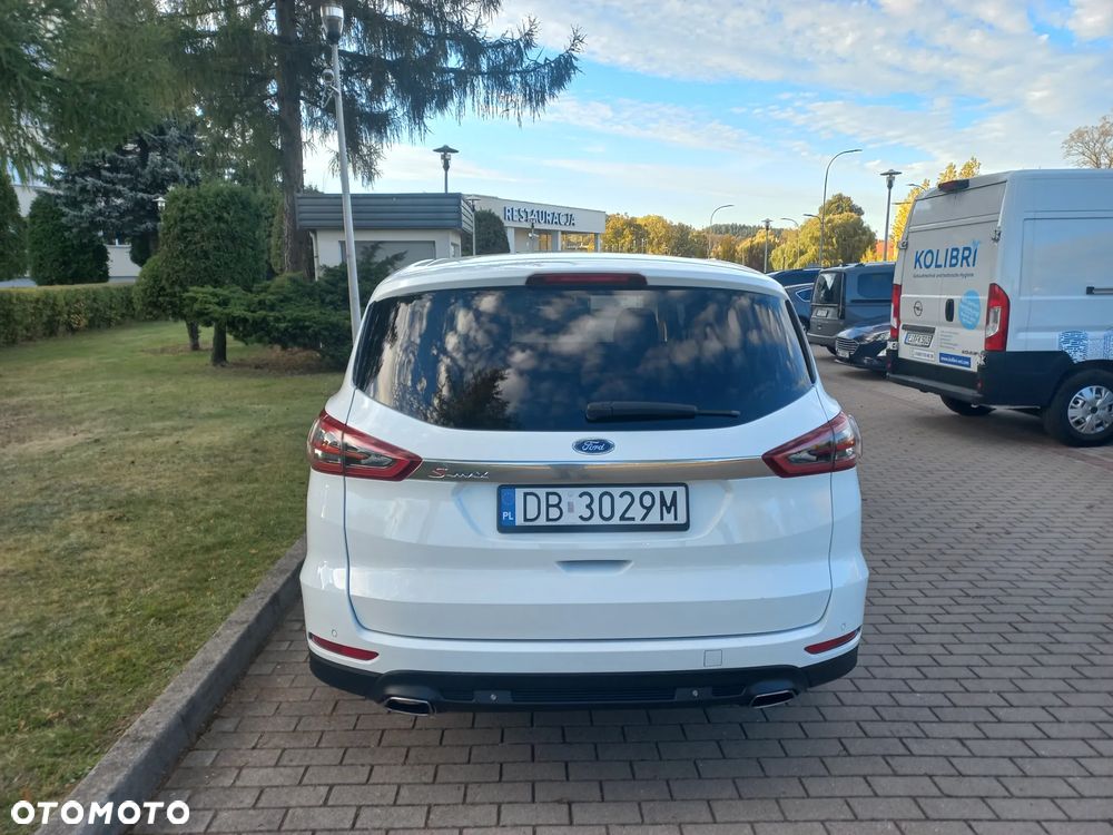 Ford S-Max - 15