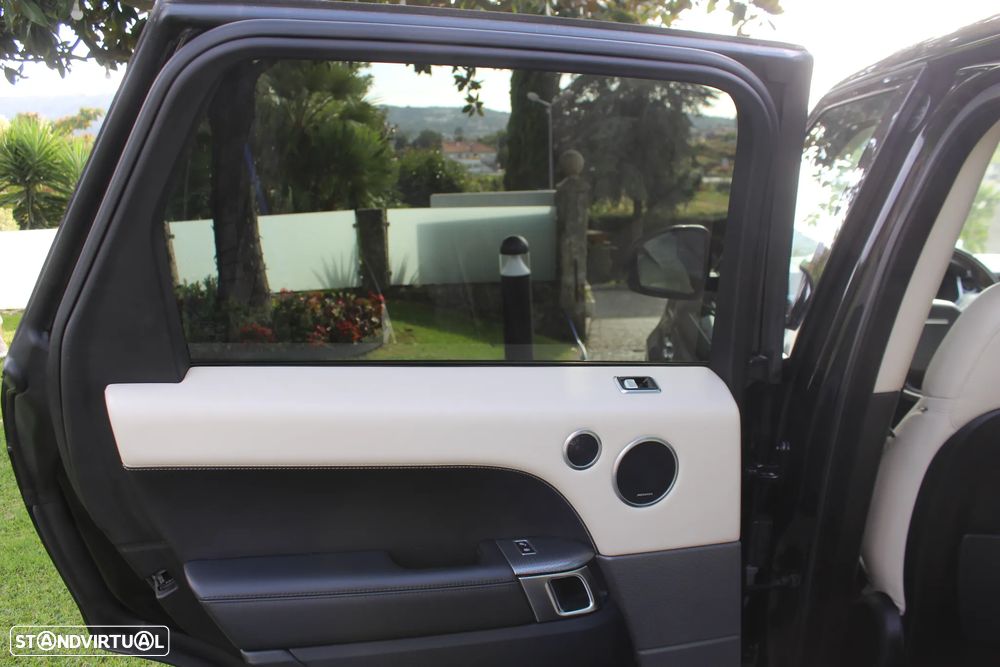 Land Rover Range Rover Sport P400e HSE Dynamic - 25